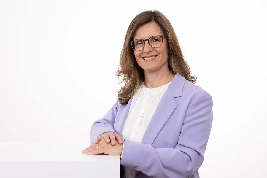 Martina Fundneider, Finance & Administration
